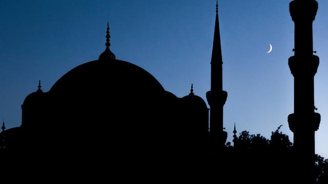 Rüyada Besmele çekmek ne anlama gelir? Rüyada Besmele çekerken huzur bulmak neye işaret ve neye yorumlanır?