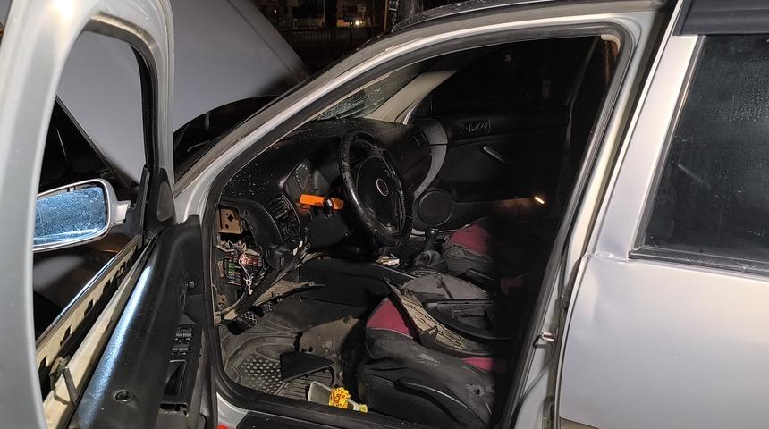 Kırıkkale'de otomobildeki çakmak gazı tüpünün patlaması sonucu 3 kişi yaralandı