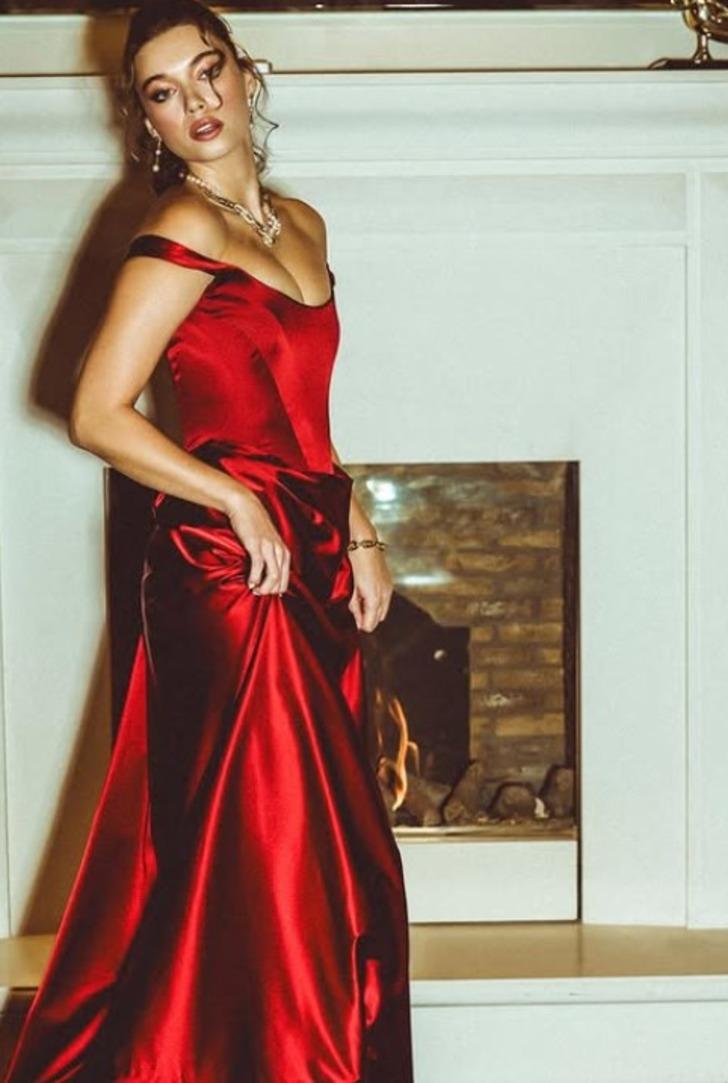 Yalı Çapkını'nın Seyran'ı Afra Saraçoğlu dergi çekimi için kamera karşısına geçti! İddialı pozlarına beğeni yağdı G5