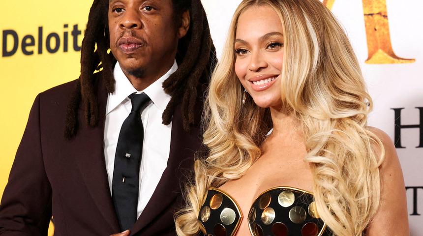 Beyonce ve Jay-Z, 12 yaşındaki kızlarını galaya bu kıyafetle galaya getirdi! Tepki çektiler