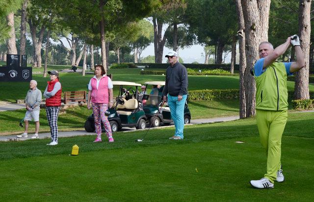 Nuri &Ouml;zaltın anısına golf turnuvası 2