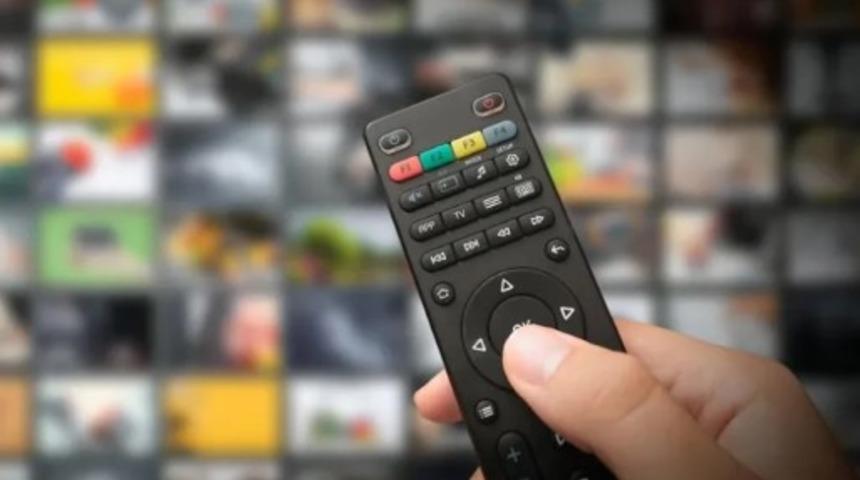 İddialı başlamıştı ama olmadı... Aşk, Evlilik, Boşanma için veda vakti! Final kararını sette aldılar