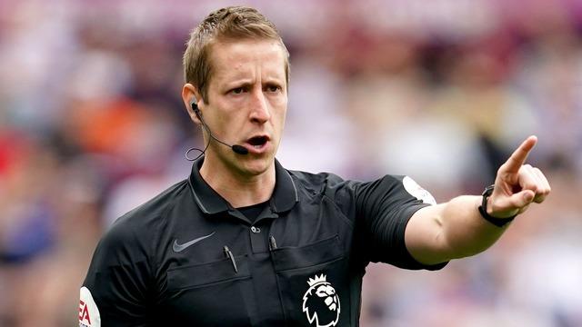 Malmö - Galatasaray maçında İngiliz hakem düdük çalacak!