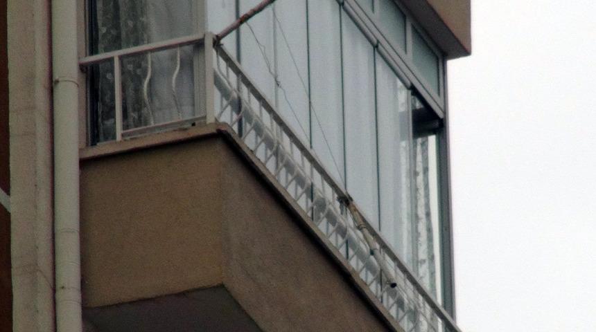 Kayseri'de balkondan düşen kadının ölümünün sır perdesi aralandı... Eşi adli kontrolle serbest bırakıldı!