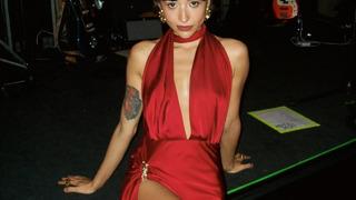 En seksi Türk kadını seçilmişti! Yatak odasında süper minisiyle poz verdi! Beğeni yağdı: 'Gerçekten seksi...'