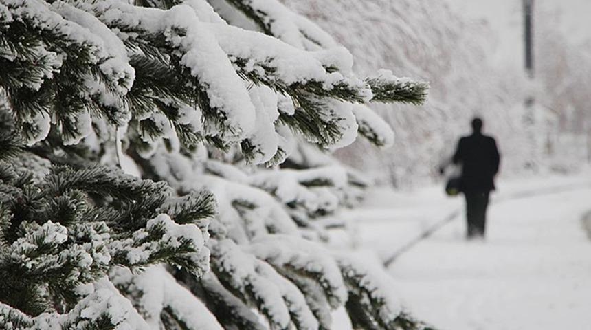 Birkaç gün arayla yeniden gelecek! İstanbul için beklenen kar yağışının ardından hava sıcaklığı değişimi şaşkına çevirecek... 7 ilçeye sarı kodlu uyarı