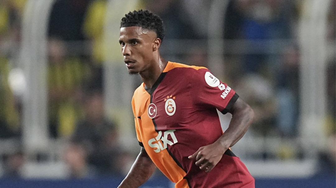 Galatasaray da yaprak dökümü başladı! Ismaıl Jacops için dünya devi Milan Cimbom un kapısını çalacak... 1