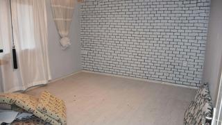 Yer: İzmir! Bitişikteki komşusunun duvarını balyozla kırdı! Tüm eşyaları kendi evine taşıyıp, yeniden duvarı ördü: Bir anlık gaflete düştüm