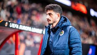 Samet Akaydın'ın hatası pahalıya mal oldu! Kadıköy'de ıslıklı protesto...