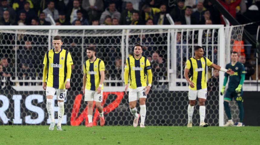 Fenerbahçeli futbolcular Athletic Bilbao mağlubiyetinin ardından açıklamalarda bulundu: "Kaybedince konuşmak kolay! Çok üzgünüz..." İrfan Can Kahveci, Edin Dzeko...