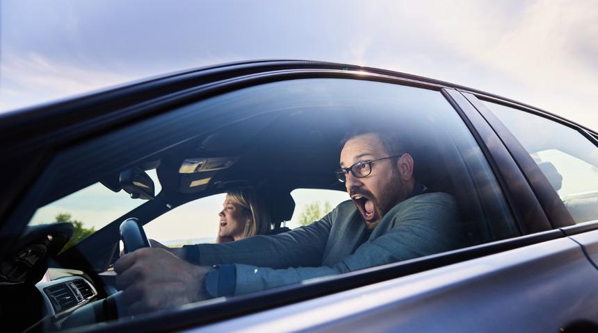 Rüyada arabanın freninin tutmaması ne anlama gelir? Rüyada araba freninin patladığını görmek neye işaret ve neye yorumlanır?