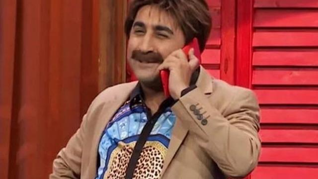 Onur Buldu'nun eşi Boncuk gözleri babasına çekmiş diyerek kızlarını paylaştı! Yorum yağdı