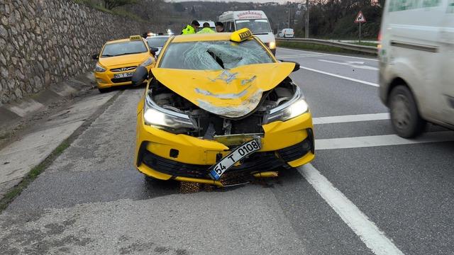 Sakarya'da taksinin çarptığı kadın öldü