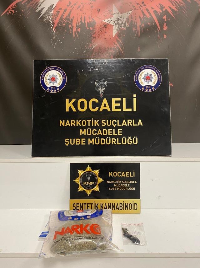 Kocaeli'de uyuşturucu operasyonunda 3 şüpheli tutuklandı