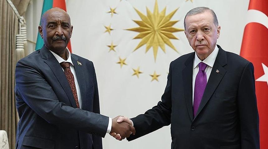 Cumhurbaşkanı Erdoğan’dan kritik bir görüşme daha! Türkiye’den Sudan’a önemli çağrı: ‘Devreye girebiliriz…’