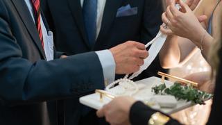 Rüyada arkadaşın nişanlandığını görmek ne anlama gelir? Rüyada arkadaşın nişanlandığını duyurmak neye işaret ve neye yorumlanır?