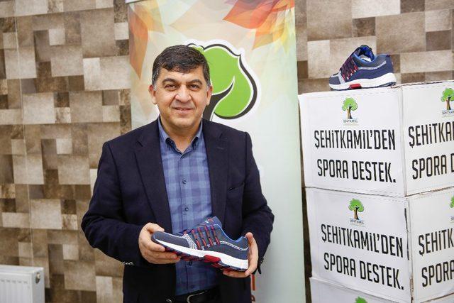 Şehitkamil Belediyesinden spora ve sporcuya destek