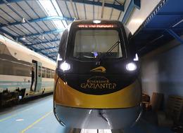 Bakan Uraloğlıu açıkladı: Milli banliyö tren setinde sona gelindi