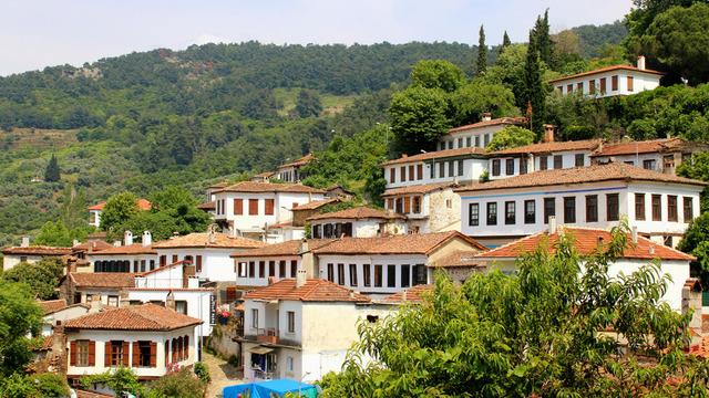 İmar hakkı aktarımı yasalaştı! Çevre Bakanlığı 'Asla mağdur edilmeyecek' diyerek tüm  detayları açıkladı