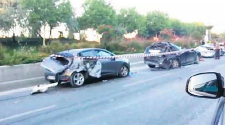 İnsanları ezdi, kendini b&ouml;yle savundu! 'Ben tankla ara&ccedil;ları ezdim'