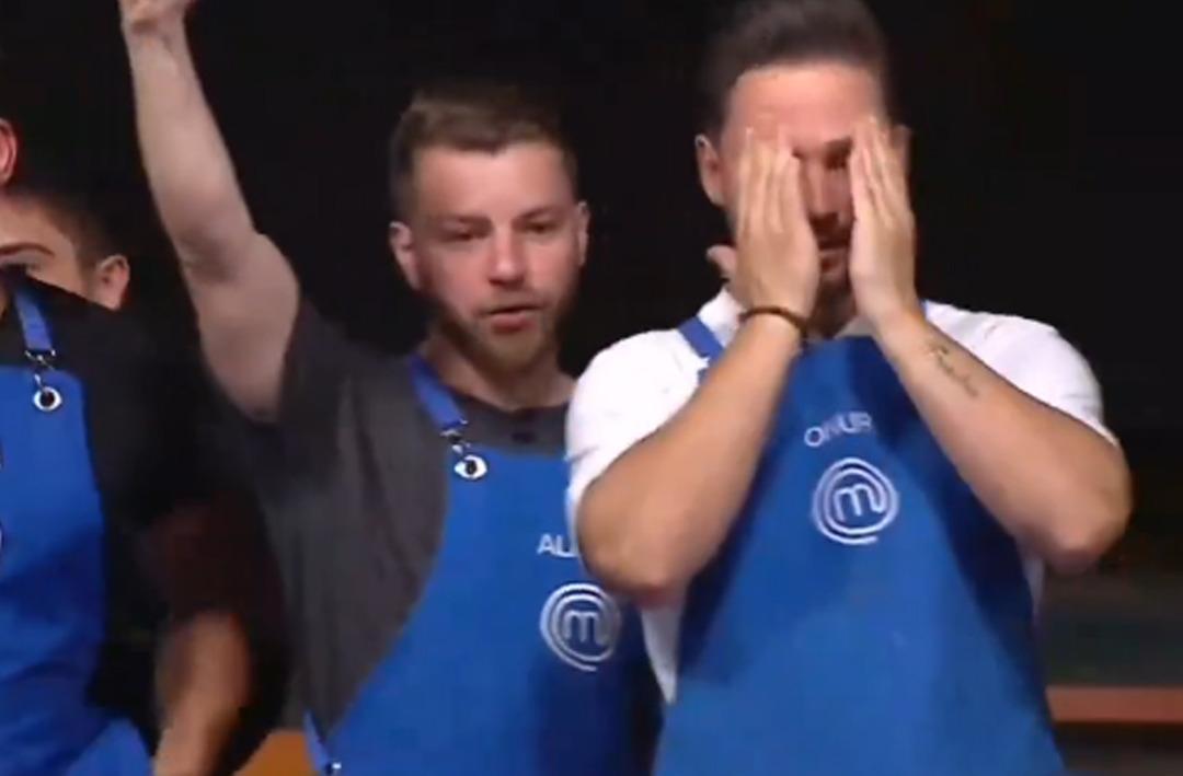 MasterChef T&uuml;rkiye'de elenen isim g&uuml;ndemde! Fragman sonrası sosyal medya karıştı