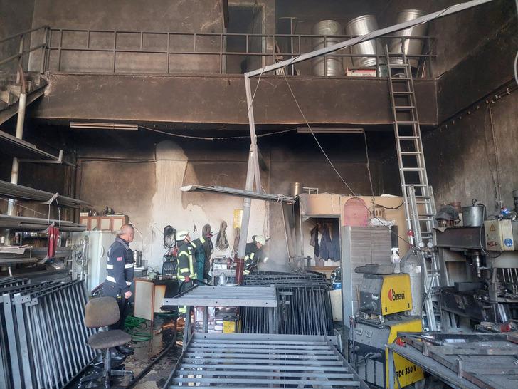 Sobadan sıçradı cayır cayır yandı! İş sahibinin kovada sakladığı 1 milyon TL kül oldu G5