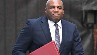 İngiltere terör örgütü olarak gördüğü HTŞ ile diplomatik temas kurduğu açıklandı