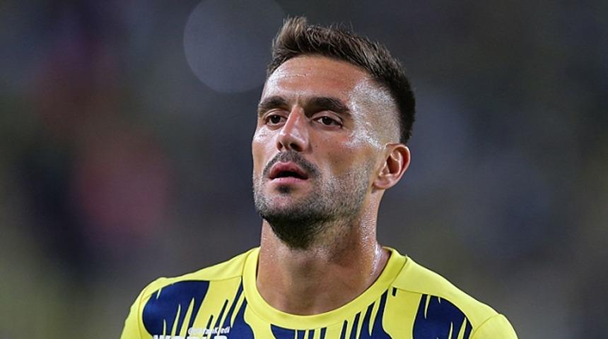 Fenerbahçeli futbolcular Başakşehir galibiyetinin ardından açıklamalarda bulundu: "Gelme sebeblerimden biri... Bazı anlarda..." Dusan Tadic, Fred...