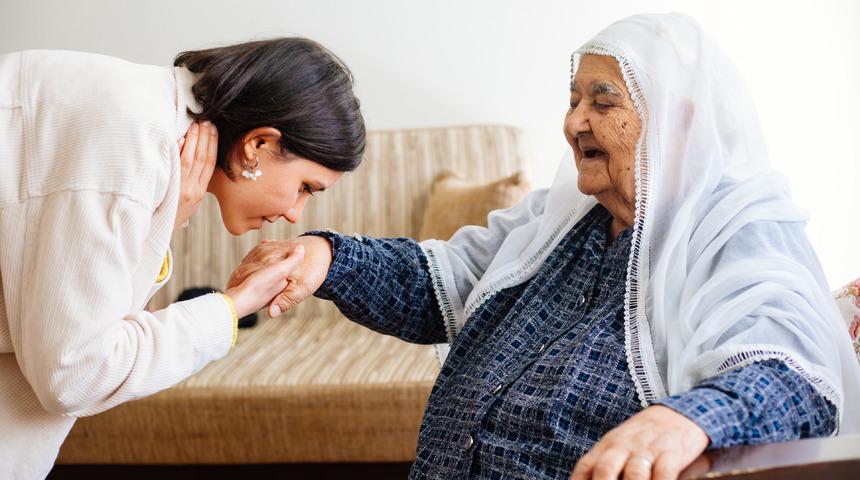 Rüyada bayramlaşmak ne anlama gelir? Rüyada bayramda aileyle bayramlaşmak neye işaret ve neye yorumlanır?