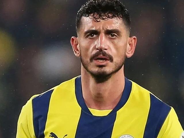 Fenerbahçe'de Samet Akaydin krizi! Son maçta tribünler tarafından yuhalanmıştı, kararını yönetime bildirdi