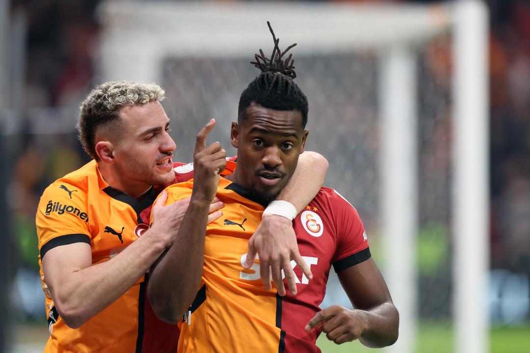 Galatasaray Durdurulam�yor!