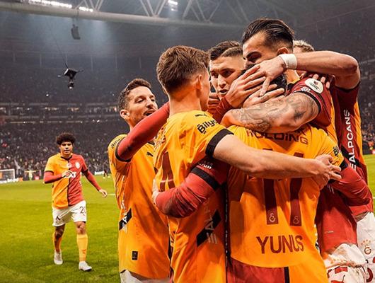 Galatasaray dünya devlerini bile solladı! Bunu dünyada başarabilen bir başka takım yok...