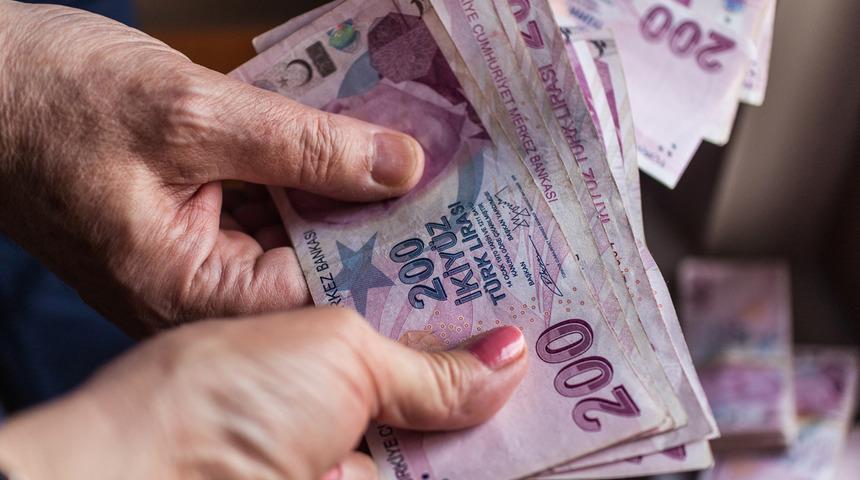 'Bir rakam sızdırdılar' diyerek sordu! En düşük emekli maaşı için Erdursun, 500 TL daha ekledi... İşte SSK, Bağkur ve memur emeklilerin yeni zamlı maaşları 