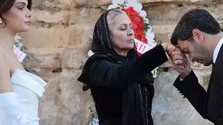 Uzak Şehir son bölümde Cihan Albora yengesiyle evlendi, yorumlar gecikmedi!