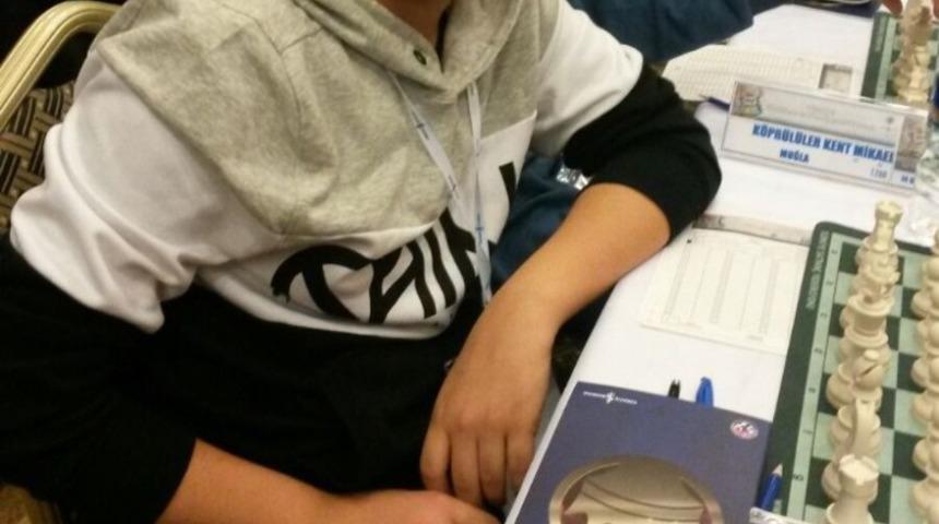Antalyalı &ouml;ğrenci Satran&ccedil; Milli takımında