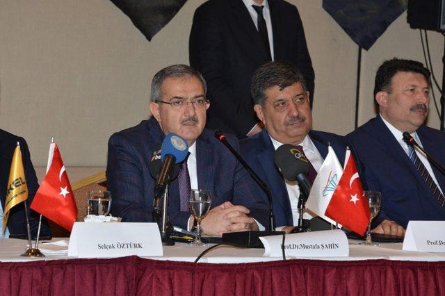 Konya’da üniversite-sanayi işbirliği protokolü imza töreni