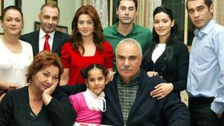 Yaprak Dökümü'nde karı kocayı oynamışlardı! Ünlü oyuncular yıllar sonra buluştu değişimleri dikkat çekti! Tam 18 yıl aradan sonra...