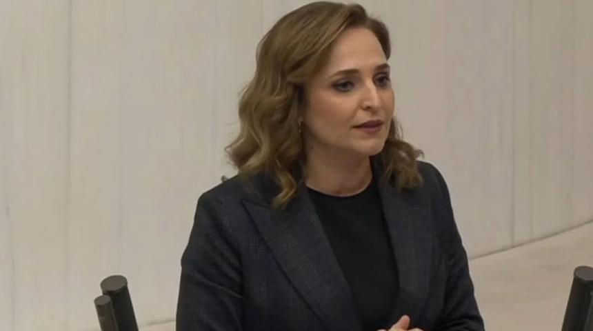 DEM Partili Ayşegül Doğan, MHP'li Adan'dan izin aldı! Meclis'te Kürtçe selamlama