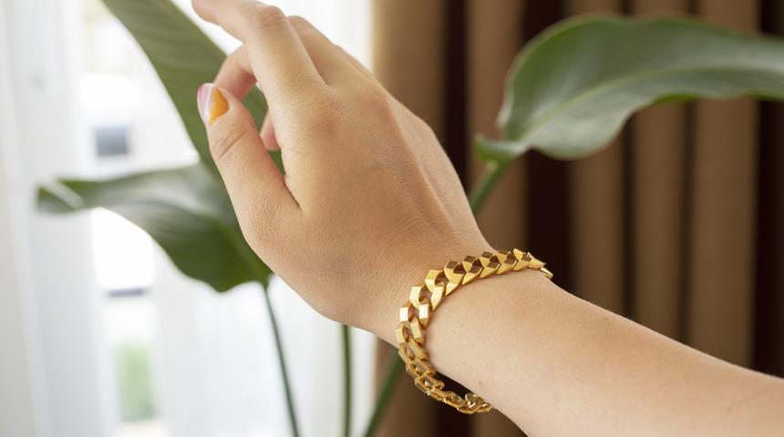 Rüyada bileklik görmek ne anlama gelir? Rüyada bileklik hediye almak neye işaret ve neye yorumlanır?