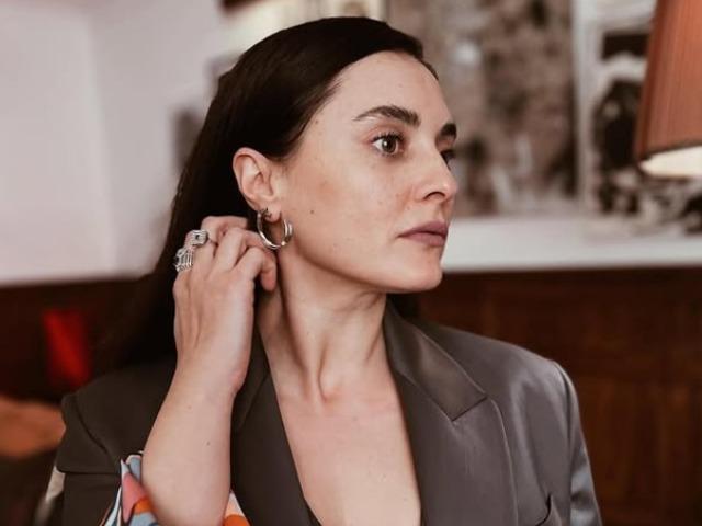 Yeni yaşını kutladı! Doğal g&uuml;zelliğine yorum yağdı  