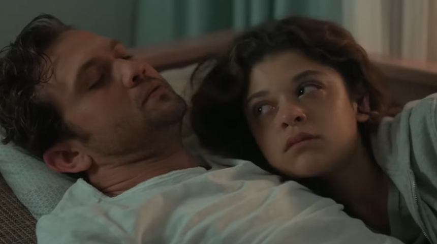 Aras Bulut İynemli'yle aşk mı yaşıyor? Eylül Ersöz iddialara son noktayı koydu! Aralarında 11 yaş fark vardı...