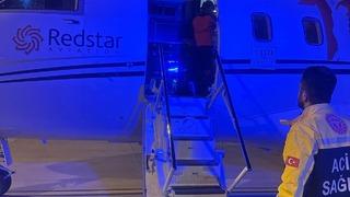Mardin'de ambulans uçak 1 günlük bebek için havalandı