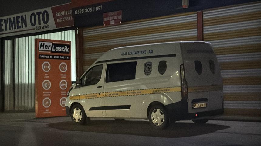 Kocaeli'de yüksekten düşen işçi hayatını kaybetti