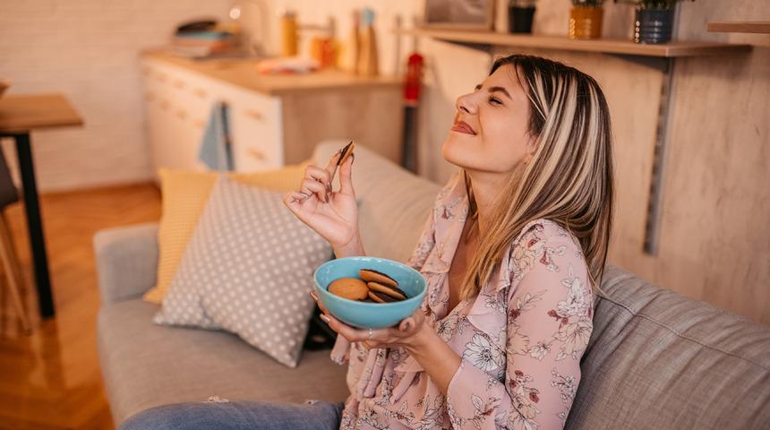 Rüyada bisküvi yemek ne anlama gelir? Rüyada bisküvi dağıtmak neye işaret ve neye yorumlanır?