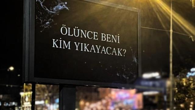 Ahmet Kural başrolde! Gassal dizisi yayınlanmadan sosyal medyayı ayağa kaldırdı! 'Ölünce Beni Kim Yıkayacak?' afişine tepki yağdı