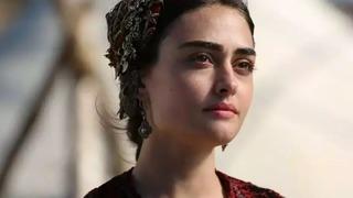 Lüks teknede aşka geldiler! Esra Bilgiç ve Faruk Sabancı'dan aylar sonra ilk paylaşım