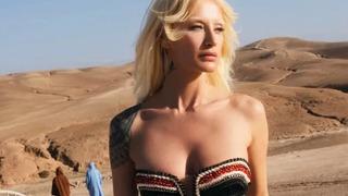 Didem Soydan üstsüz pozlarıyla olay oldu! Ünlü mankene yorum yağdı! 'Heykel gibi'