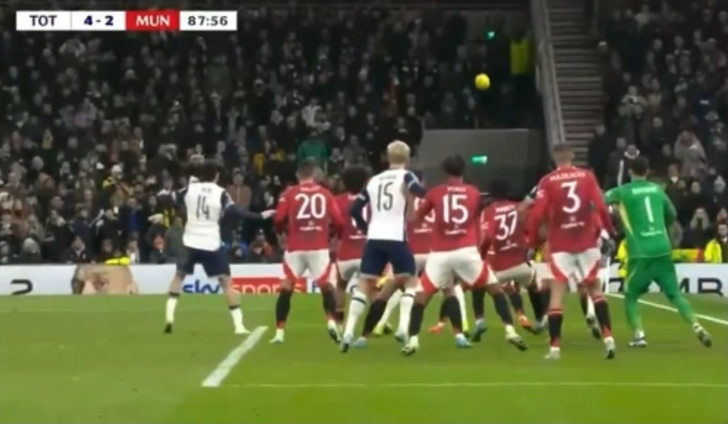 Altay Bayındır kornerden gol yedi! Sadece İngiltere'de değil, tüm Avrupa'da gündeme oturdu G2