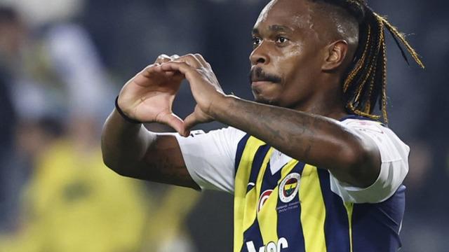 Gözler Jose Mourinho'ya çevrildi! Fenerbahçe'nin kiraladığı futbolcu geri dönüyor