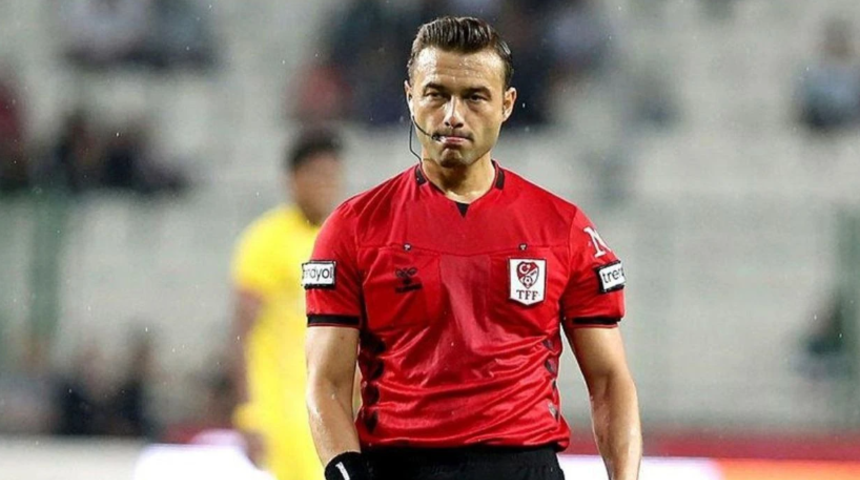 Eyüpspor-Fenerbahçe maçında tartışmalara yol açan karar! Ofsayt mi, değil mi? 